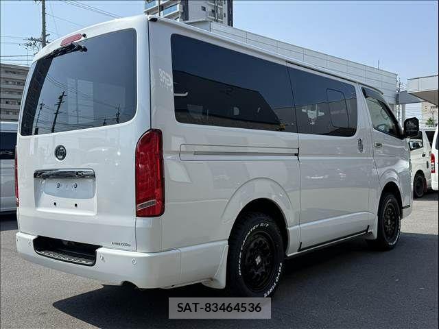 Toyota HIACE VAN 2025-10 7219391-14