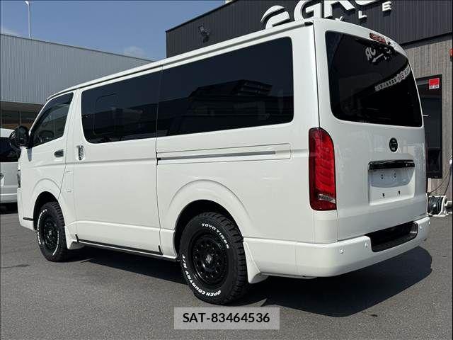 Toyota HIACE VAN 2025-10 7219391-15