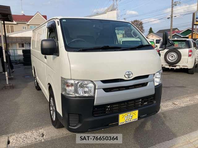Toyota HIACE VAN 2019-03 7219358-2