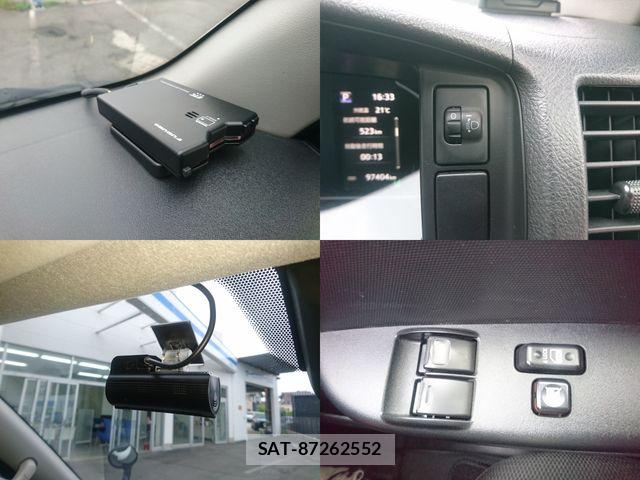 Toyota HIACE VAN 2022-02 7219384-24