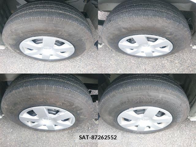 Toyota HIACE VAN 2022-02 7219384-26