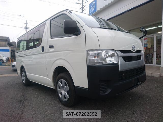 Toyota HIACE VAN 2022-02 7219384-5