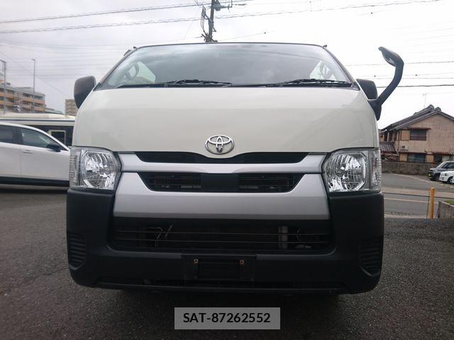Toyota HIACE VAN 2022-02 7219384-6