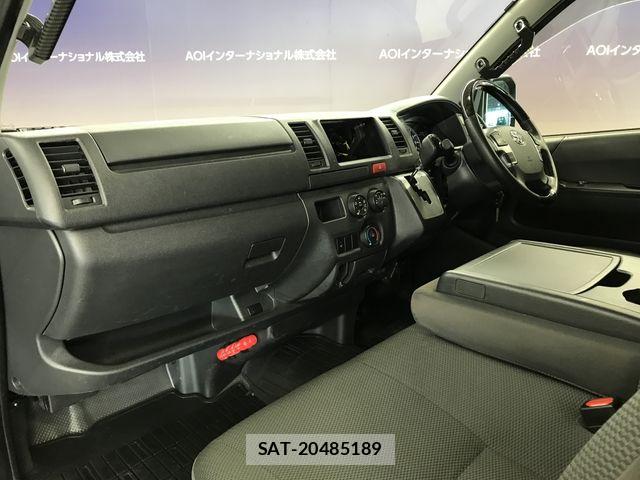 Toyota HIACE VAN 2022-07 7219377-13