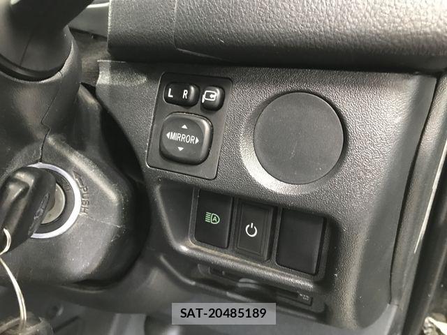 Toyota HIACE VAN 2022-07 7219377-25