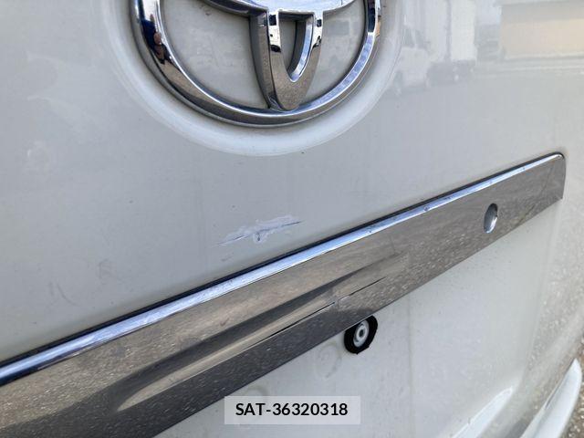 Toyota HIACE VAN 2021-04 7219370-18