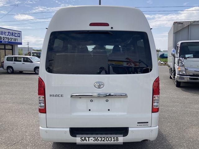 Toyota HIACE VAN 2021-04 7219370-21