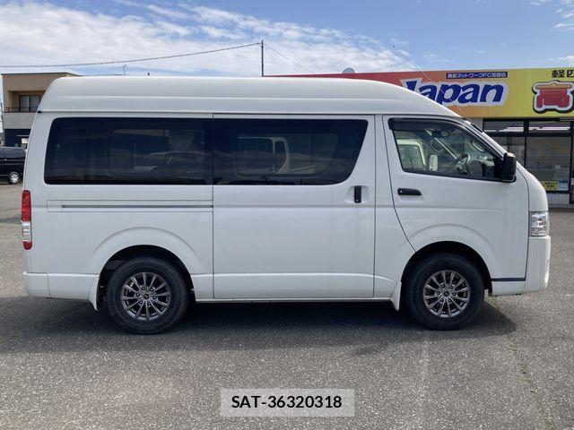 Toyota HIACE VAN 2021-04 7219370-5