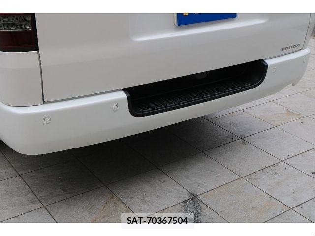 Toyota HIACE VAN 2026-01 7219392-10