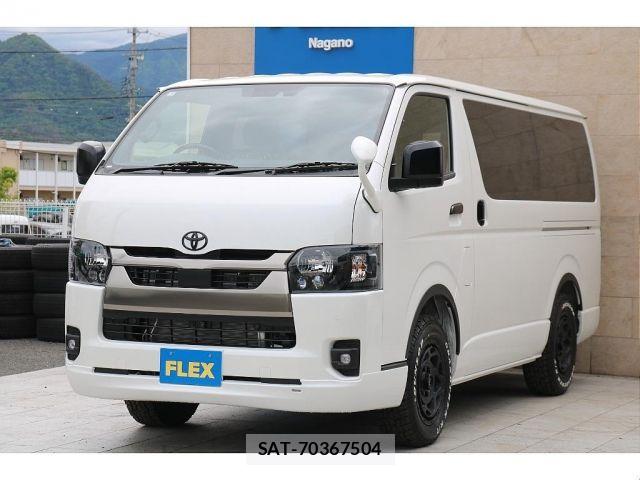 Toyota HIACE VAN 2026-01 7219392-19