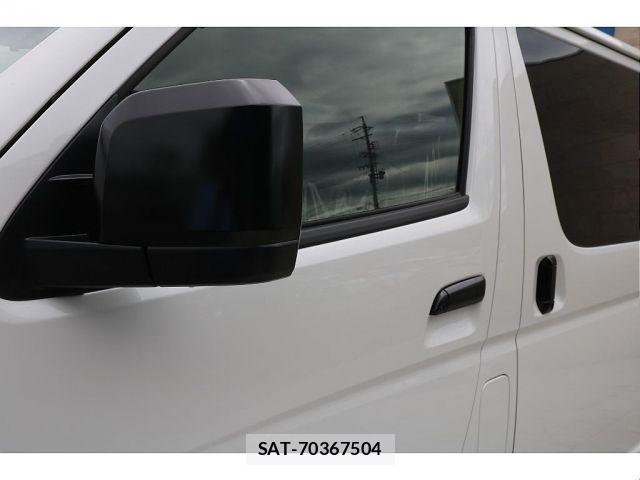 Toyota HIACE VAN 2026-01 7219392-7