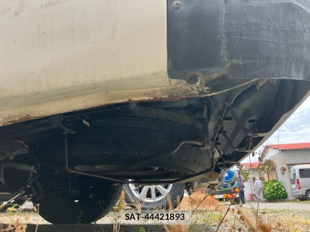 Toyota HIACE VAN 2005-10 7219349-13