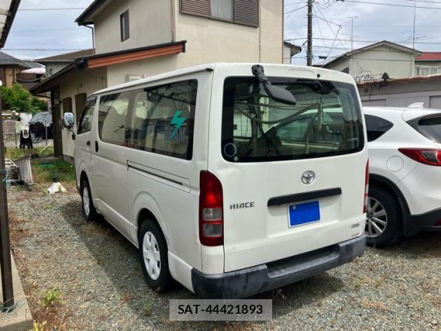 Toyota HIACE VAN 2005-10 7219349-3