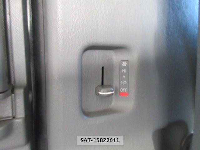 Toyota HIACE VAN 2009-11 7219343-18