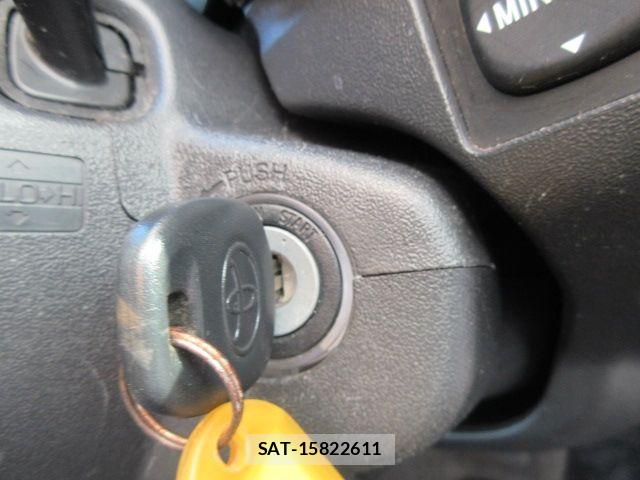 Toyota HIACE VAN 2009-11 7219343-22