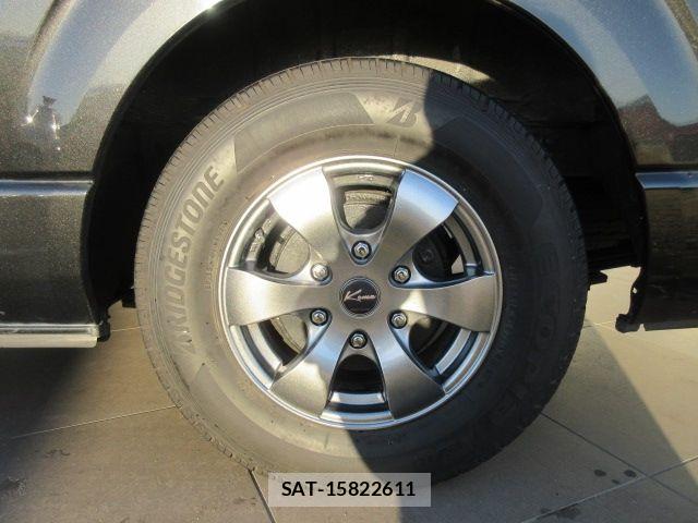 Toyota HIACE VAN 2009-11 7219343-8