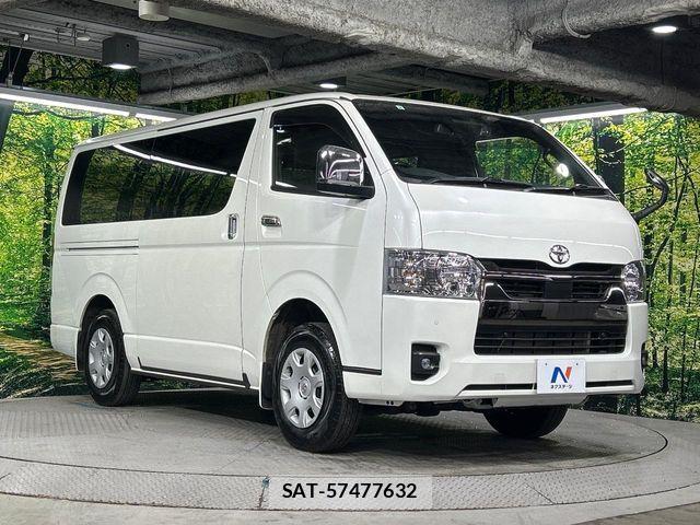 Toyota HIACE VAN 2022-11 7219376-15