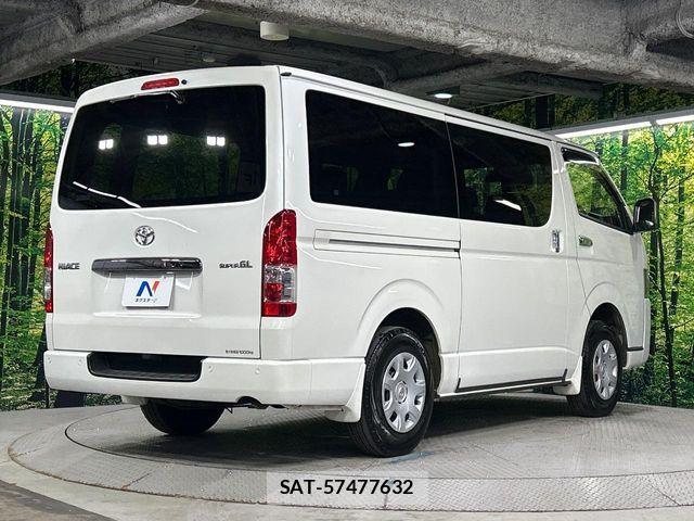 Toyota HIACE VAN 2022-11 7219376-16