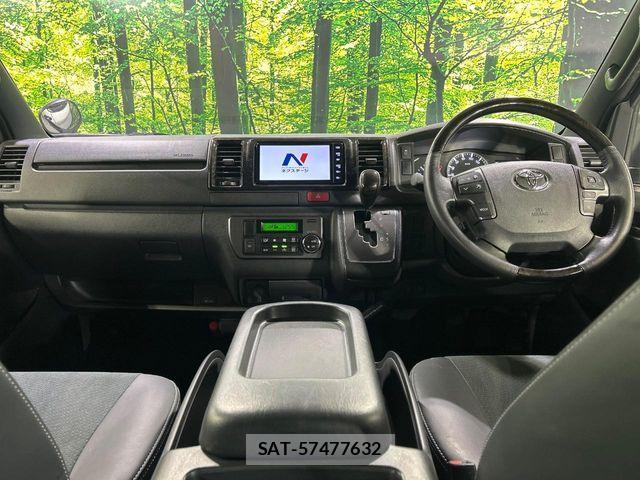 Toyota HIACE VAN 2022-11 7219376-1