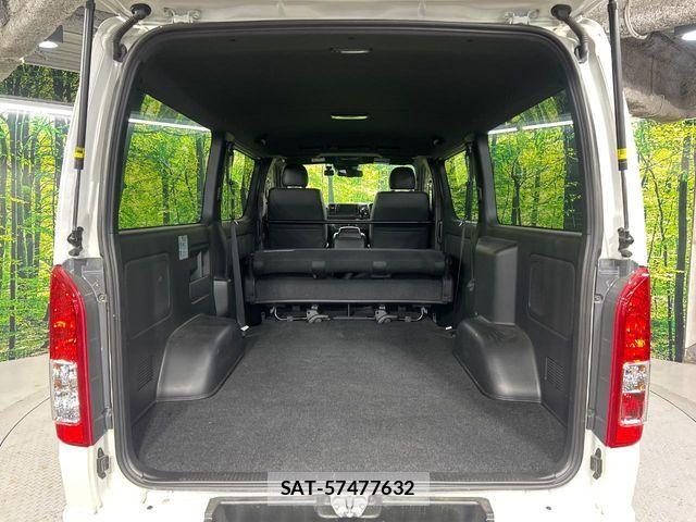 Toyota HIACE VAN 2022-11 7219376-19