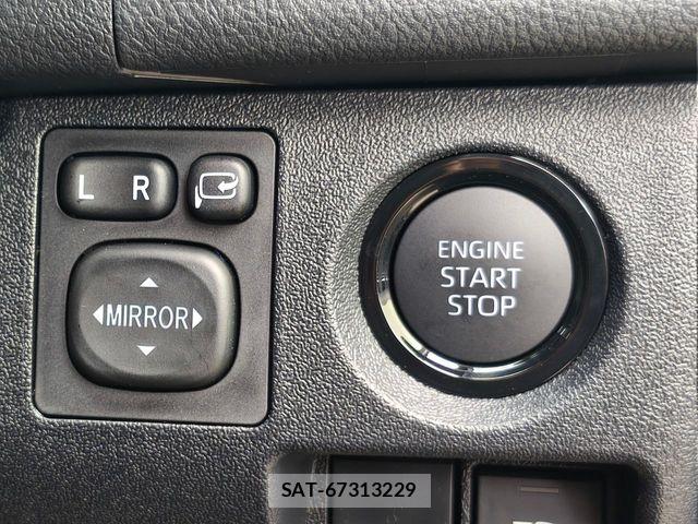 Toyota HIACE VAN 2026-05 7219393-12