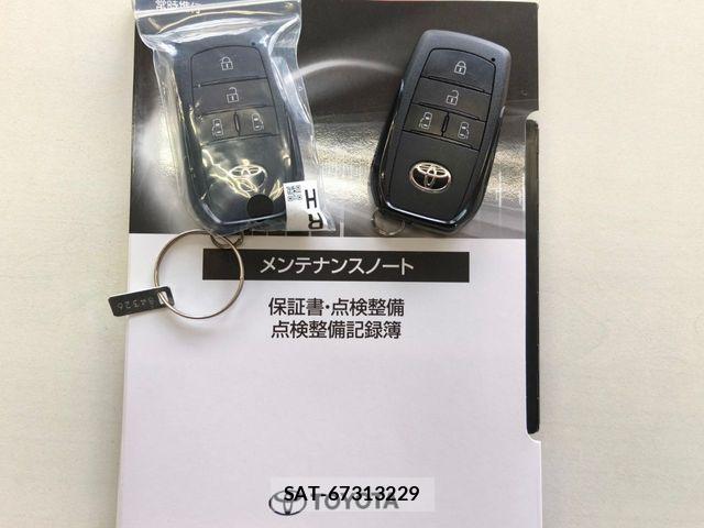 Toyota HIACE VAN 2026-05 7219393-19