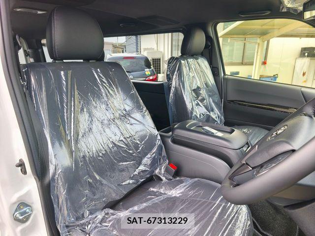 Toyota HIACE VAN 2026-05 7219393-3