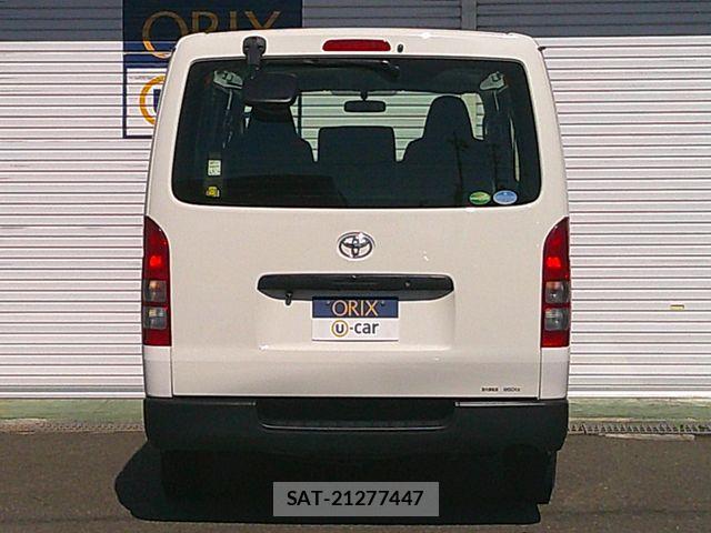 Toyota HIACE VAN 2019-04 7219363-27