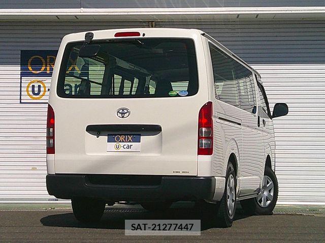 Toyota HIACE VAN 2019-04 7219363-2