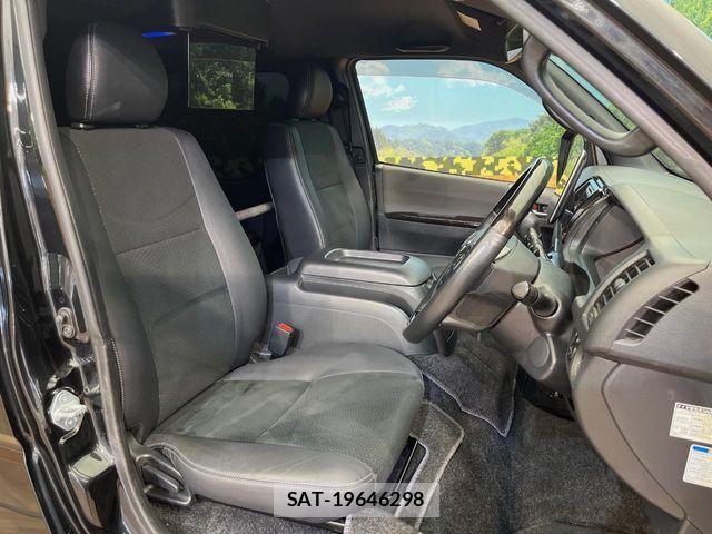 Toyota HIACE VAN 2022-01 7250988-9