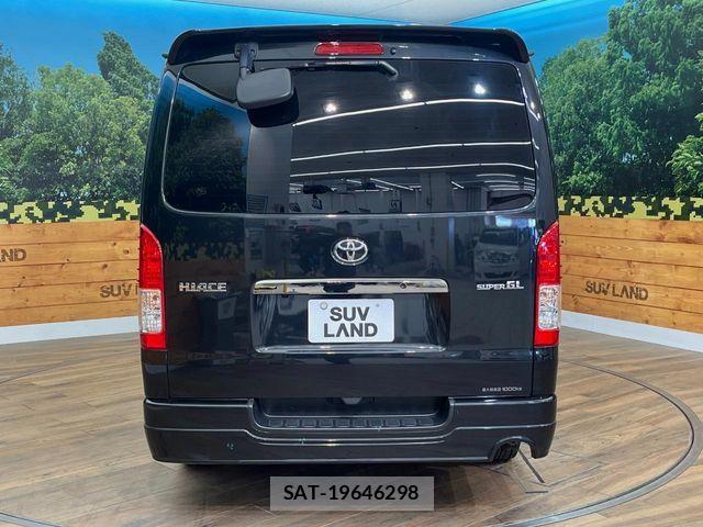 Toyota HIACE VAN 2022-01 7250988-15
