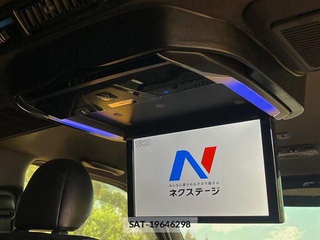 Toyota HIACE VAN 2022-01 7250988-2