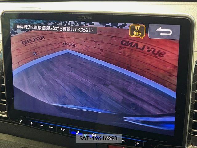 Toyota HIACE VAN 2022-01 7250988-4