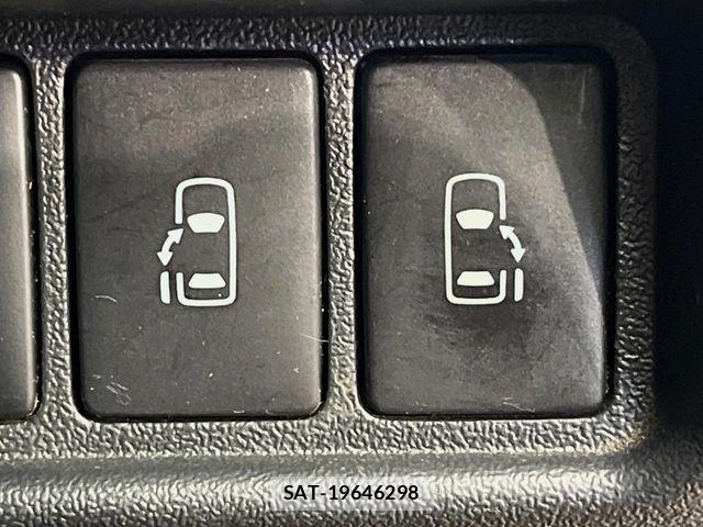 Toyota HIACE VAN 2022-01 7250988-5