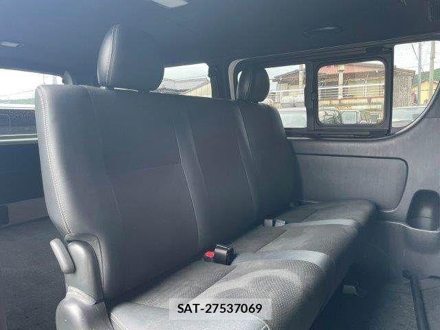 Toyota HIACE VAN 2019-09 7250993-13