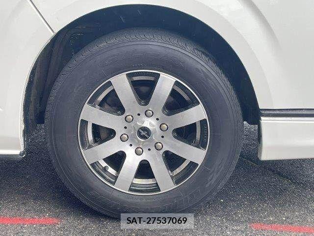 Toyota HIACE VAN 2019-09 7250993-18