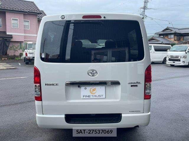 Toyota HIACE VAN 2019-09 7250993-23