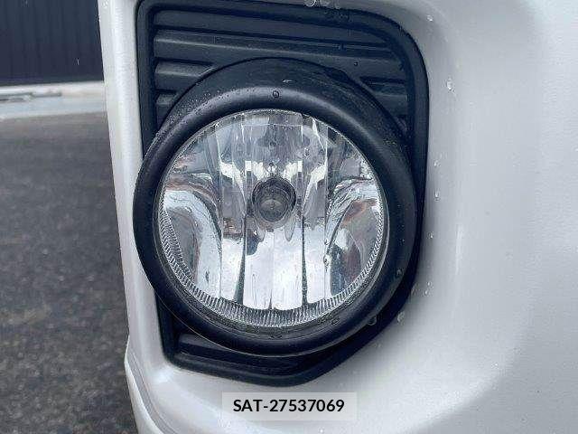 Toyota HIACE VAN 2019-09 7250993-29