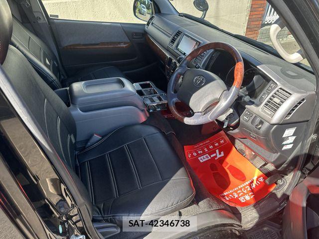 Toyota HIACE VAN 2010-03 7250991-13