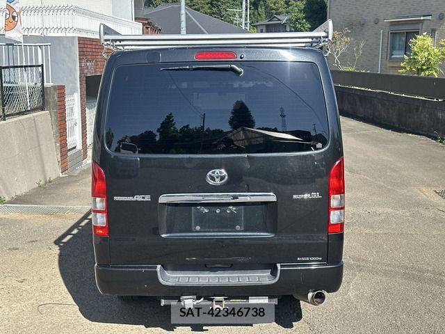 Toyota HIACE VAN 2010-03 7250991-5