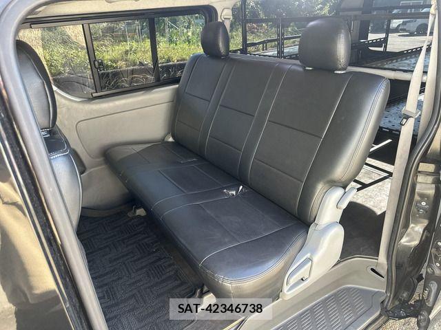 Toyota HIACE VAN 2010-03 7250991-8