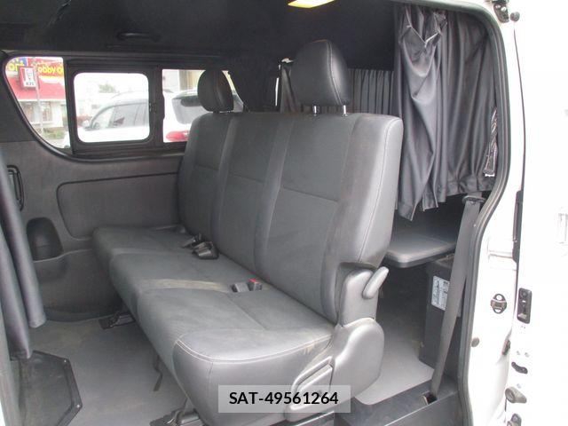 Toyota HIACE VAN 2023-01 7250990-10
