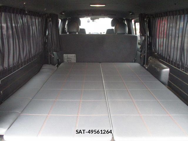 Toyota HIACE VAN 2023-01 7250990-12
