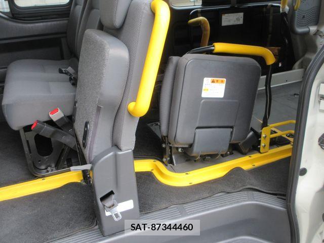Toyota HIACE VAN 2020-10 7250985-15