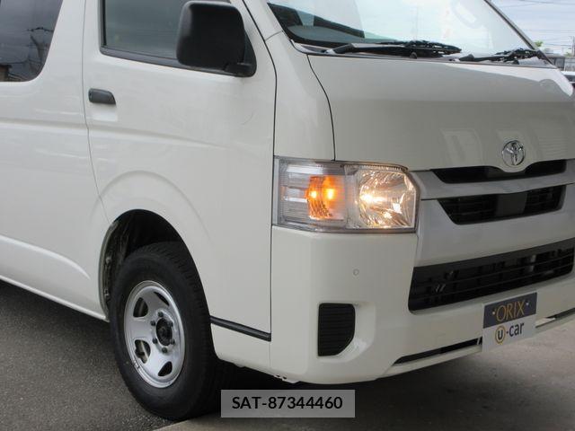 Toyota HIACE VAN 2020-10 7250985-20