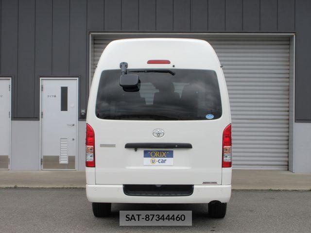 Toyota HIACE VAN 2020-10 7250985-24