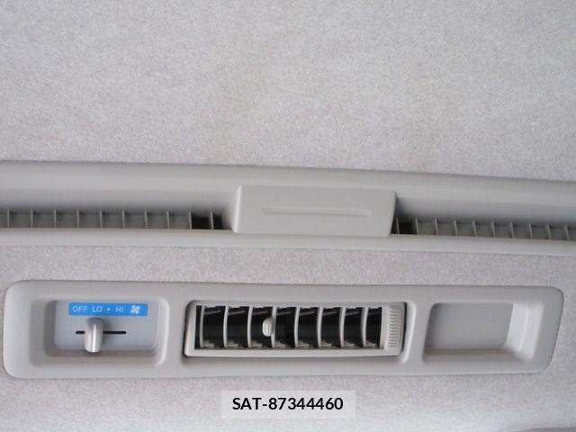 Toyota HIACE VAN 2020-10 7250985-27