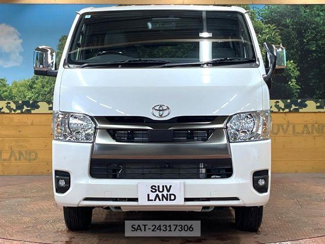 Toyota HIACE VAN 2025-03 7250987-13