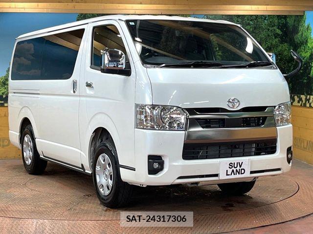 Toyota HIACE VAN 2025-03 7250987-15
