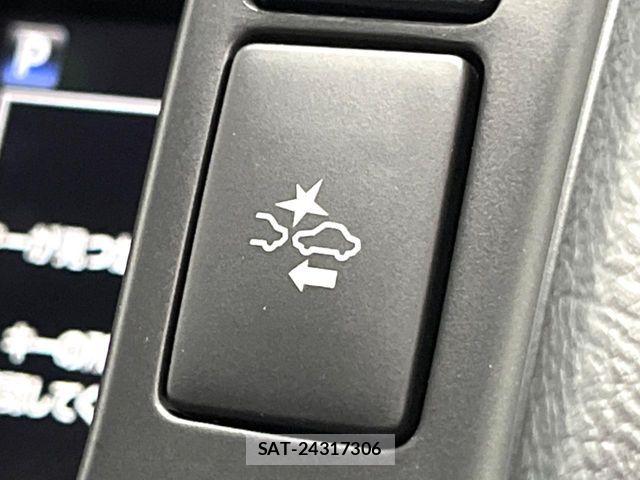 Toyota HIACE VAN 2025-03 7250987-3